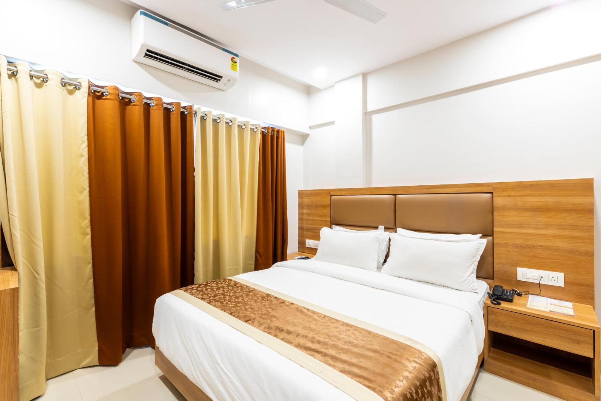 Hotel BKC Stays Mumbai Exterior foto